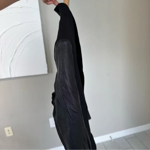 St. John Caviar Black Lamb Leather Open Front Blazer Jacket - Picture 15 of 16